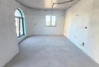 Vanzare  - Casa- Vila - Prelungirea Ghencea - Gladiolelor - teren 572mp - 330000 - 18
