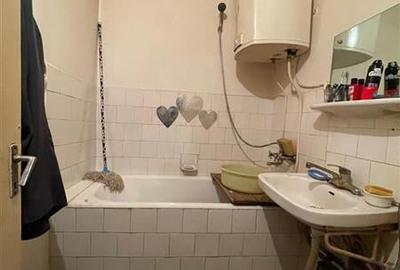 Garsoniera de vanzare zona Dallas Tulcea - 3