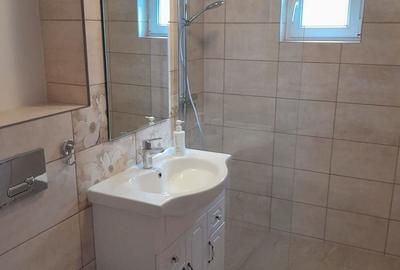 Proprietar inchiriez apartament 3 camere in zona Lunei - 9
