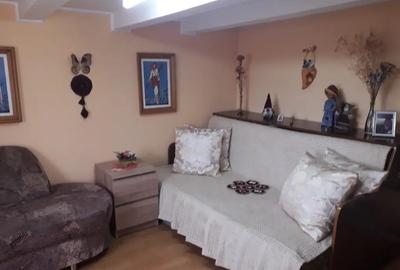 Casă cu 3 camere cu Teren 1800 Mp în Plopeni - 15