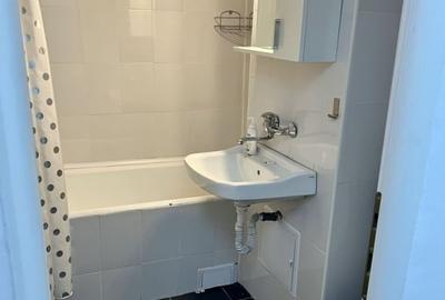 Apartament 1 camera, 24 mp, balcon 3 mp, etaj intermediar - 7
