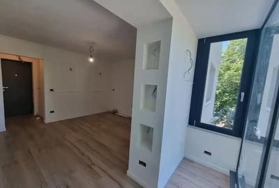 Garsoniera centru etajul 1 ,confort 1 46000 euro - 1