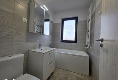 Apartament cu 3 camere decomandat în Central - 1
