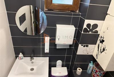 Casă individuală cu 6 camere cu Canalizare în 1 Decembrie - 14