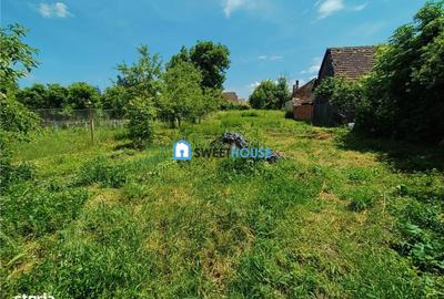 Casă cu 3 camere cu Teren 1250 Mp în Beclean - 2