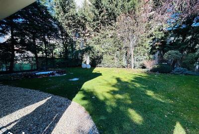 Casă cu 6 camere cu Teren 360 Mp în Central