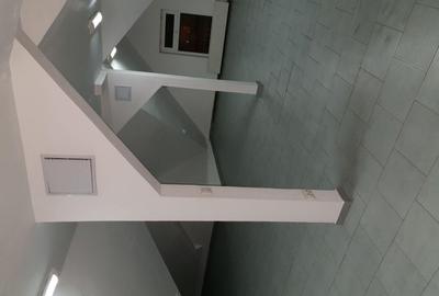 Spațiu comercial, de 150 mp, în Central - 3