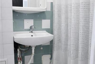 Garsoniera practica,Central: vis-a-vis de Universitatea Transilvania,Brasov - 4