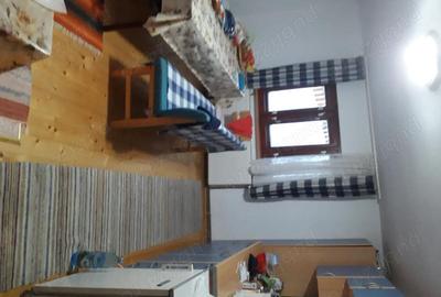 Casă cu Teren 270 Mp în Bubești - 2