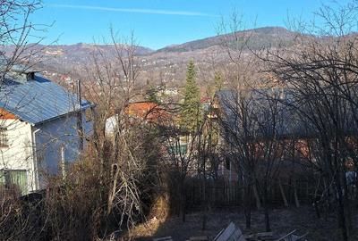 Casă cu Teren 804 Mp în Central - 5
