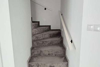 Casă cu 4 camere cu Teren 350 Mp în Central - 6
