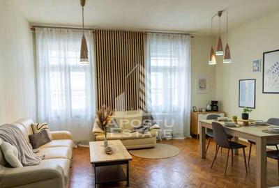 Apartament cu farmec istoric, Pia?a Victoriei, 63 mp uti...