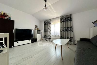 Apartament cu 3 camere, decomandat, centrala proprie, zona Sagului - 2