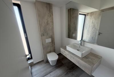 Duplex cu 4 camere, Gata de mutat. Comision 0 - 5