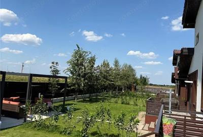 Casă cu 4 camere cu Canalizare în Central - 11