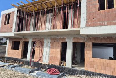 Casă cu 4 camere în Central - 3