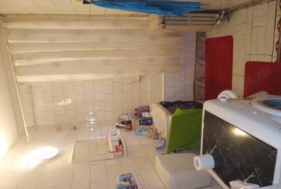Proprietar,Apartament trei camere de vanzare - 3