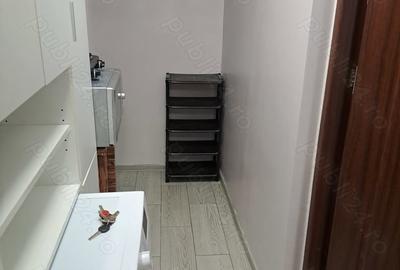 Garsonieră decomandată în Micro 19 - 2