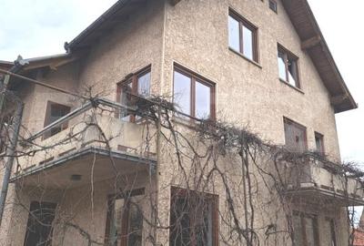 Duplex cu 5 camere cu Teren 422 Mp în Central - 1