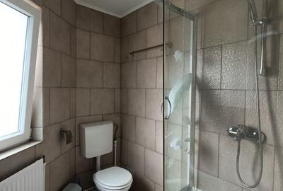 Casă cu 4 camere cu Teren 120 Mp în Vișan - 1