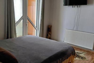 Apartament cu 2 camere semidecomandat în Micro 16 - 16