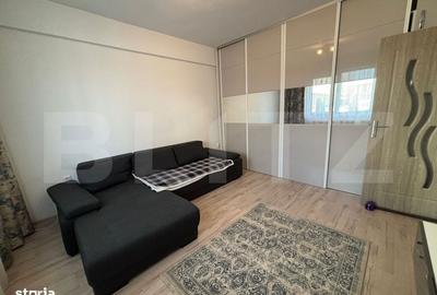 Garsonieră decomandată în Valea Adâncă