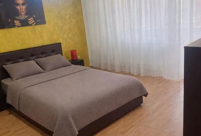 Apartament cu 2 camere decomandat în - 6