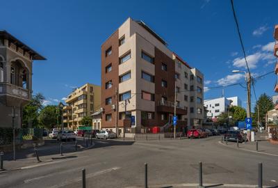 SPATIU DE BIROURI IN ZONA KISELEFF – AVIATORILOR! - 1