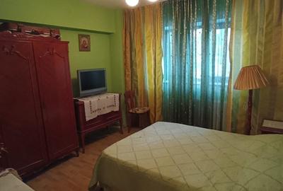 Apartament cu 4 camere decomandat, mobilat în Mărgeanului - 13