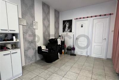 RECO Casa cu spatiu comercial in Biharia - 16