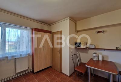 Apartament cu 3 camere decomandat, mobilat în Mihai Viteazul - 9