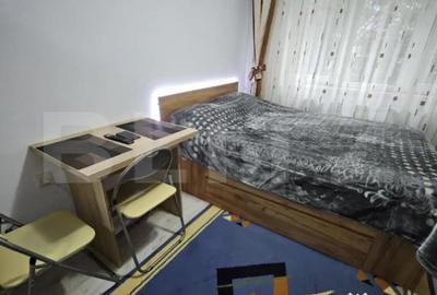 Apartament cu 2 camere nedecomandat, mobilat în Tractorul - 8