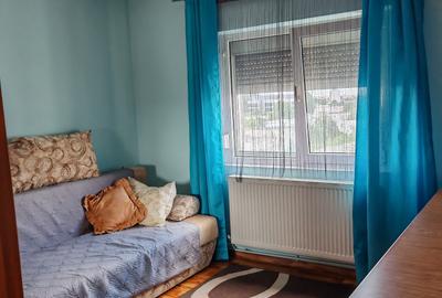 Inel II - Dezrobirii - 3 camere decomandate - 2 bai - centrala gaze- 500 euro - 20