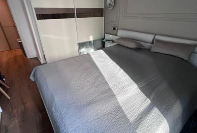 Apartament cu 2 camere decomandat în Palazu Mare - 3