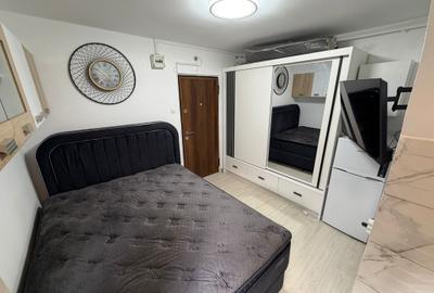 Garsonieră decomandată, mobilată în Titan - 5