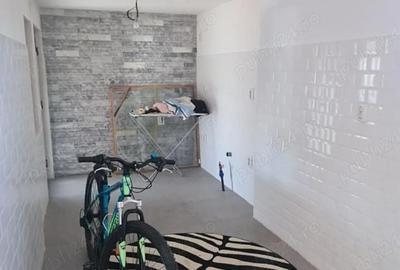 Casă cu Teren 1800 Mp în Vlădeni - 4