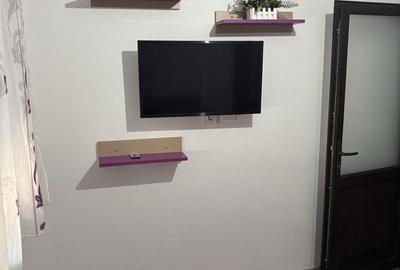 Apartament cu 3 camere decomandat în Central - 1