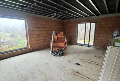 Casă cu 3 camere cu Teren 450 Mp în Satu Nou de Jos - 10