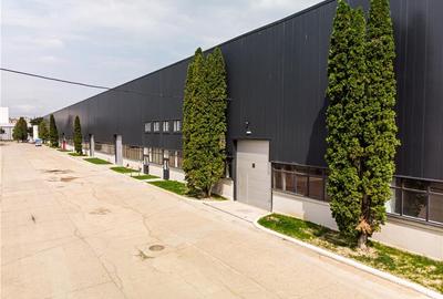Spațiu industrial, de 2,600 mp, în Industrial Est - 18