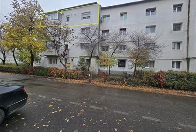 Apartament cu 2 camere decomandat în Milcov