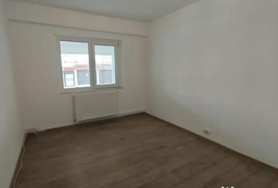 Apartament cu 3 camere decomandat în Central - 9