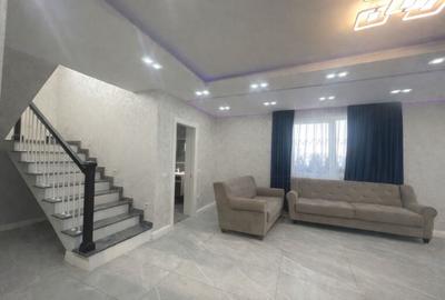 Casă individuală cu 5 camere cu Teren 210 Mp în Vest - 2