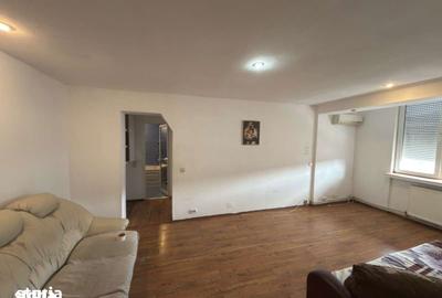Apartament cu 2 camere în Micro 4 - 2