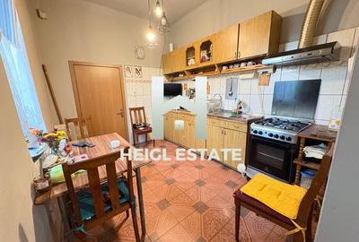 Casa 3 camere teren 671mp Complexul Studentesc - 4