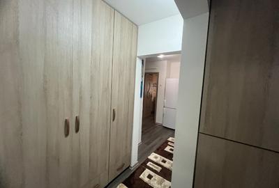 Apartament cu 2 camere decomandat în Piața Centrală - 8