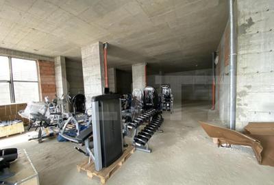 Spatiu comercial de vanzare, 314 mp, zona Bradet - 1