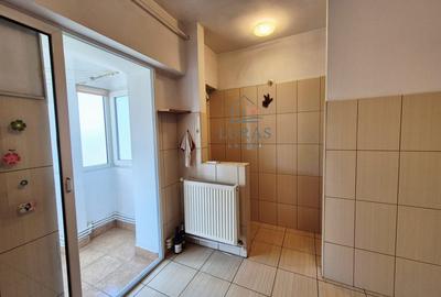 Apartament cu 2 camere decomandat în Tomis II - 10
