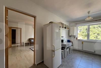 Apartament 2 camere, luminoasa - Sf.Gheorghe - 2