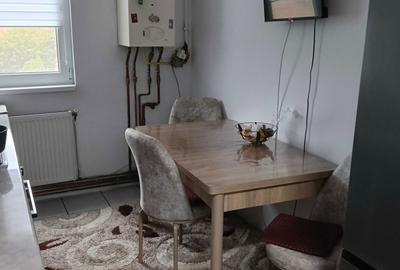 Apartament cu 3 camere decomandat în Vitrometan - 2