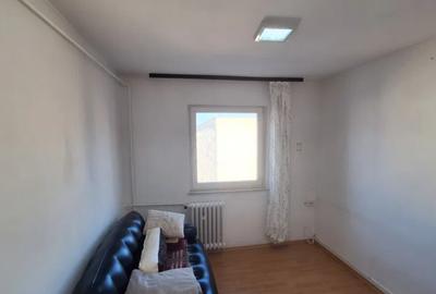 Garsonieră în Tractorul - 5